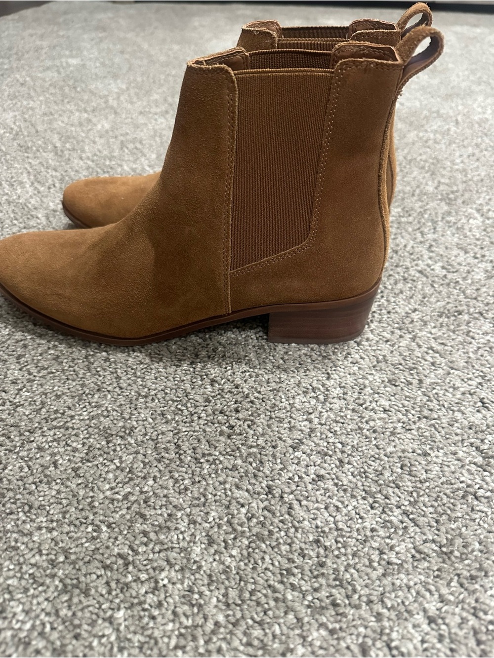 Steve Madden Women's Tan Suede Chelsea Booties - Picture 3 of 6
